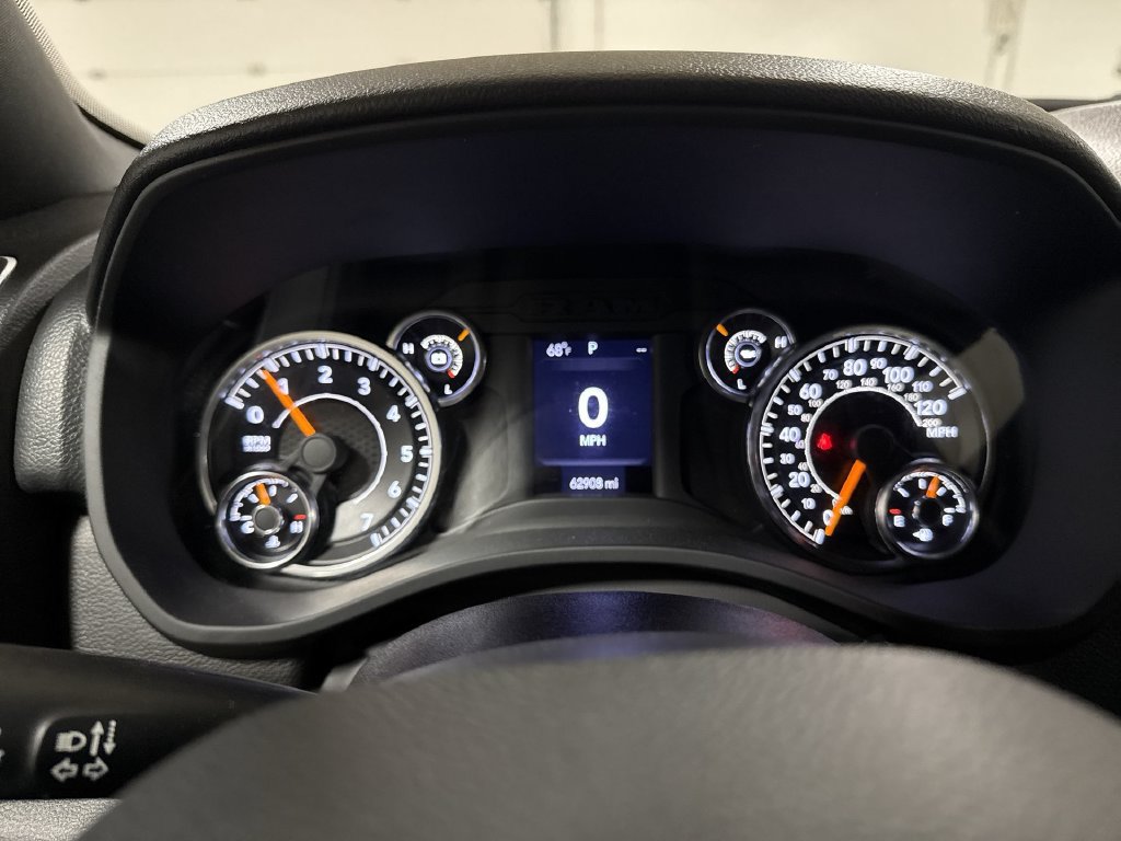 Used 2022 RAM 1500 Big Horn AWD/4WD image 12