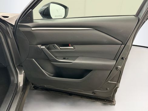 Used 2025 MAZDA CX-50 AWD 2.5 S w/ Preferred Package image 34