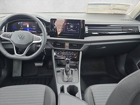 Used 2026 Volkswagen Jetta S FWD image 17