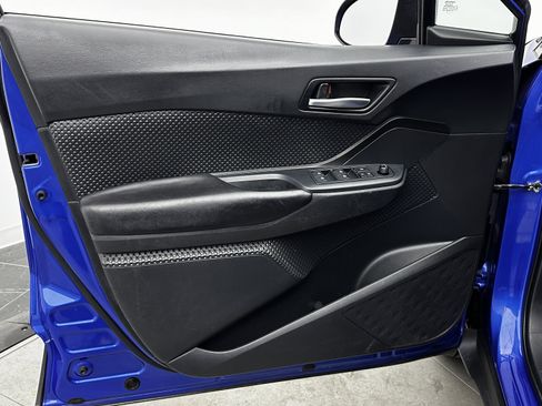 Used 2019 Toyota C-HR LE image 10