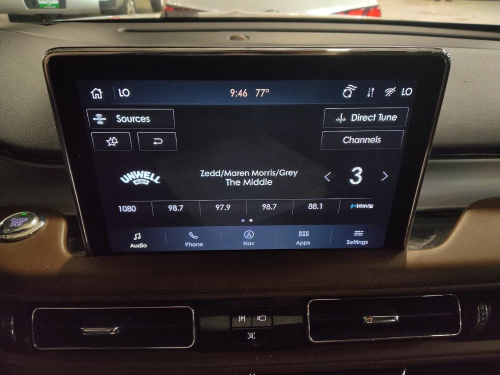 Used 2021 Lincoln Aviator Reserve w/ Equipment Group 201A RWD image 25