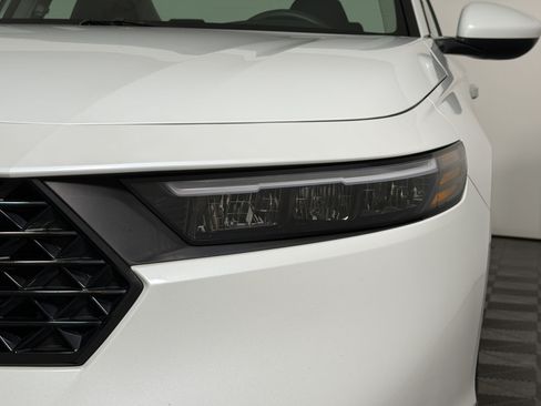 Used 2024 Honda Accord LX image 10