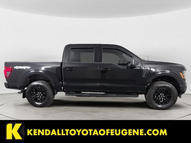 Used 2026 Ford F150 XLT w/ XLT Black Appearance Package AWD/4WD image 4