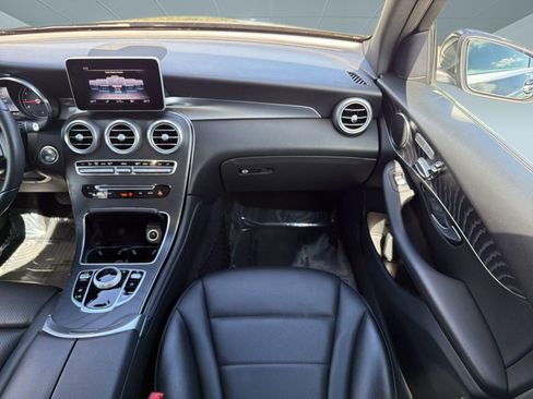 Used 2018 Mercedes-Benz GLC 300 image 28