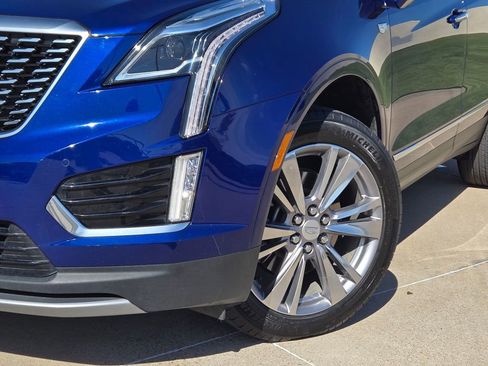 Certified 2023 Cadillac XT5 Premium Luxury image 7