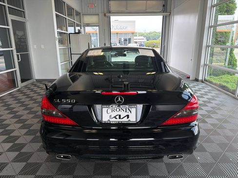 Used 2011 Mercedes-Benz SL 550 image 5