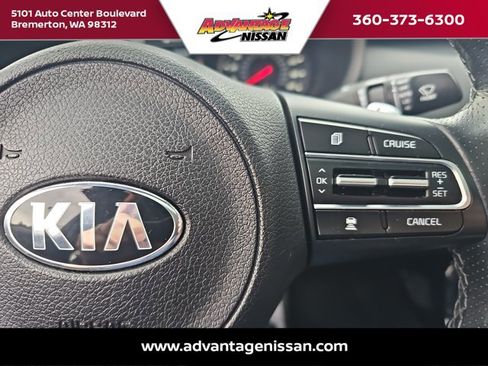 Used 2018 Kia Stinger GT2 image 12