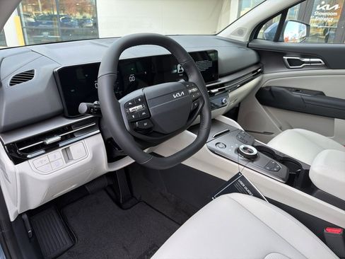 New 2026 Kia Sportage EX image 31