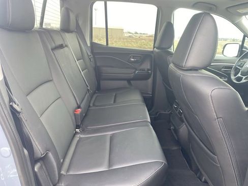 Used 2025 Honda Ridgeline RTL image 17