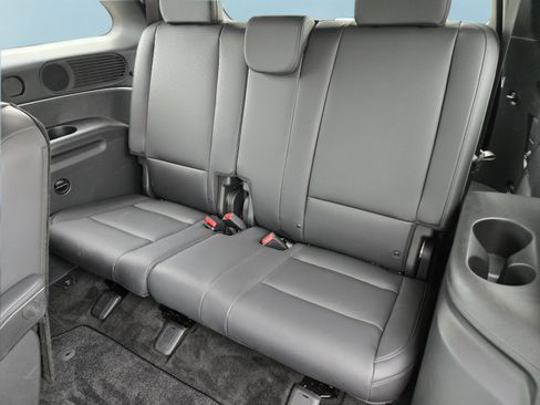 Used 2026 Hyundai Palisade Calligraphy FWD image 17