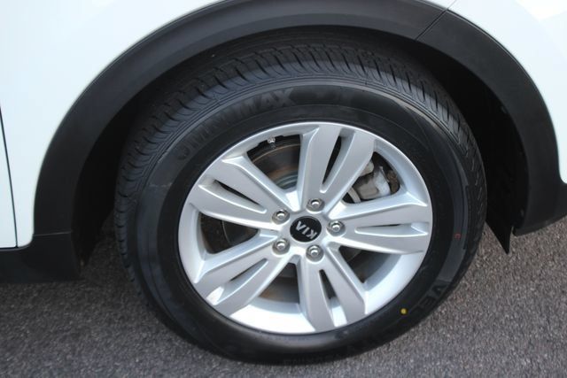 Used 2019 Kia Sportage LX FWD image 34