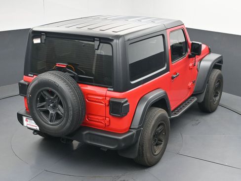 Used 2023 Jeep Wrangler Sport image 33