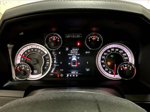 Used 2017 RAM 1500 Laramie image 14