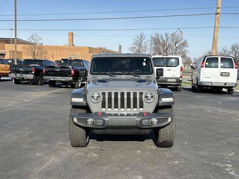 Used 2018 Jeep Wrangler Unlimited Rubicon w/ Dual Top Group image 16