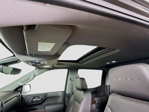 Used 2019 GMC Sierra 1500 Denali w/ Denali Ultimate Package image 17
