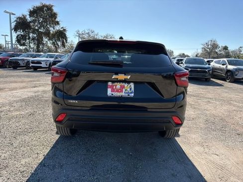 New 2026 Chevrolet Trax LS image 10