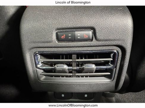 New 2025 Lincoln Corsair Reserve w/ Equipment Group 202A image 24