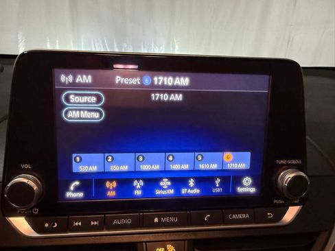 Used 2024 Nissan Altima 2.5 SR image 31