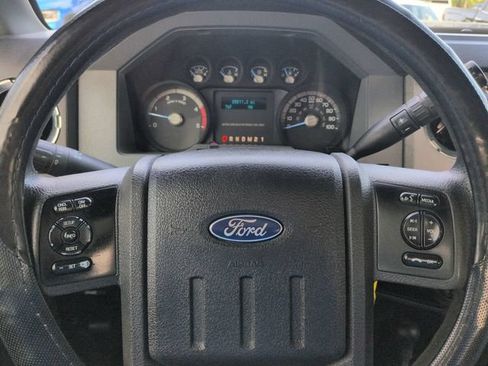 Used 2013 Ford F250 XLT w/ XLT Interior Pkg AWD/4WD image 27