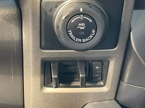 Used 2018 Ford F150 Raptor w/ Equipment Group 802A Luxury image 32