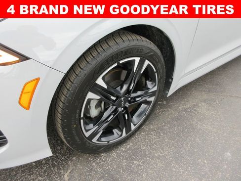 Used 2024 Kia K5 GT-Line FWD image 3
