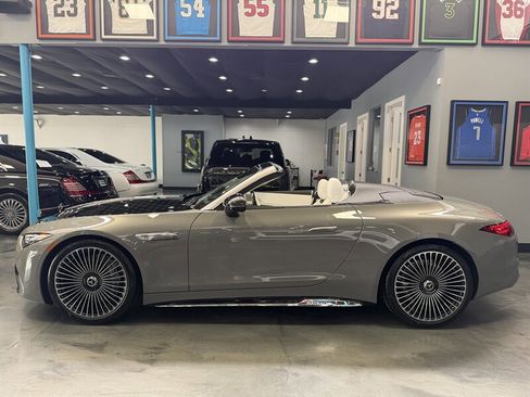 Used 2026 Mercedes-Benz Maybach SL 680 image 13