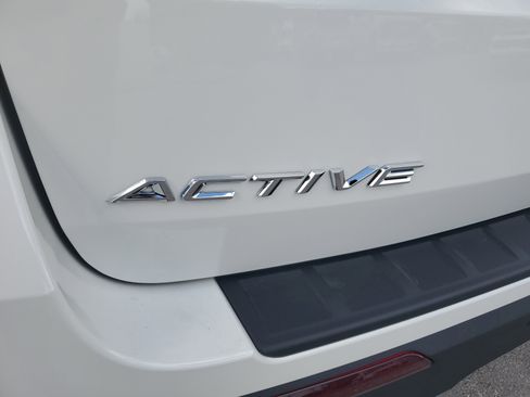 New 2026 Ford Explorer Active w/ Active Comfort Package image 7