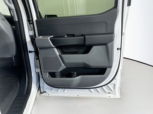 Used 2023 Ford F150 Lightning Pro w/ Tow Technology Package image 30