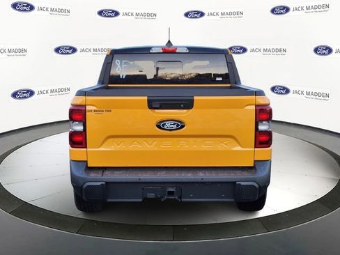 New 2026 Ford Maverick Lariat w/ Black Appearance Package AWD/4WD image 4