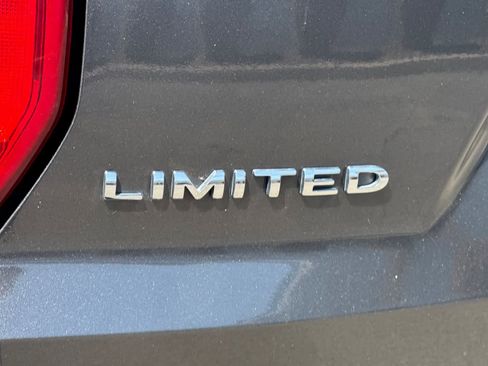 Used 2019 Ford Explorer Limited w/ Class III Trailer Tow Package FWD image 32