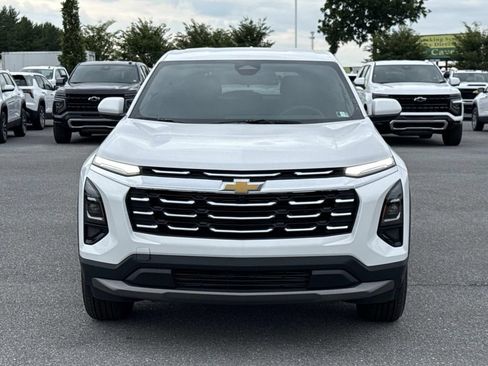 New 2026 Chevrolet Equinox LT AWD/4WD image 16