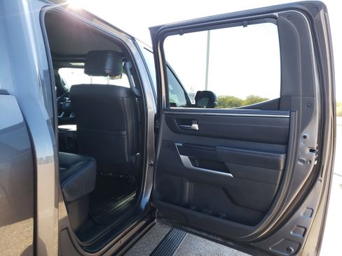 Used 2025 Toyota Tundra Platinum image 16