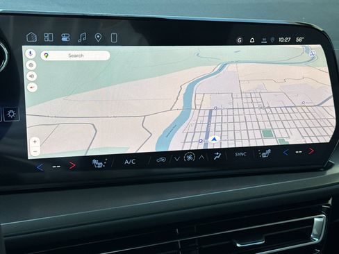 New 2026 Chevrolet Traverse LT FWD image 20