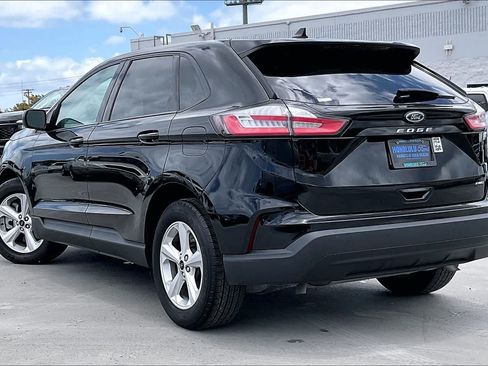Used 2023 Ford Edge SE AWD/4WD image 4