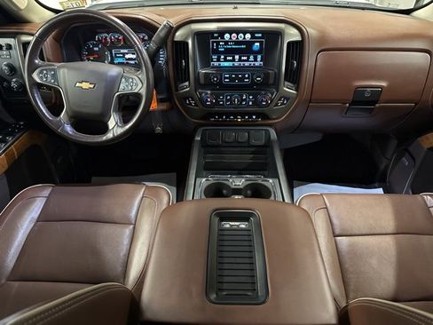 Used 2019 Chevrolet Silverado 3500 High Country w/ Duramax Plus Package image 22