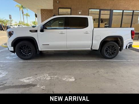 Certified 2025 GMC Sierra 1500 Elevation image 2