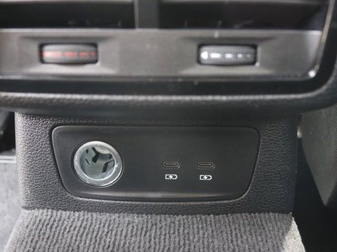 Used 2023 Audi Q3 2.0T Premium Plus w/ Premium Plus Package image 18