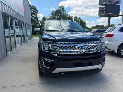 Used 2021 Ford Expedition Max Platinum AWD/4WD image 24