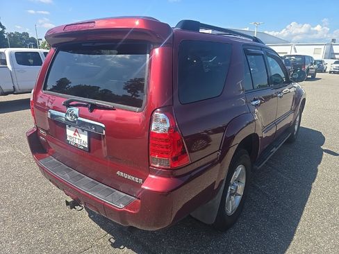 Used 2008 Toyota 4Runner SR5 w/ SR5 Extra Value Pkg 1 RWD image 5