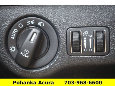 Used 2014 Chrysler 300 S image 13