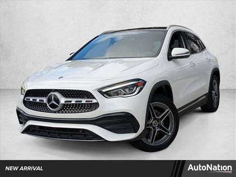 Certified 2022 Mercedes-Benz GLA 250 image 1