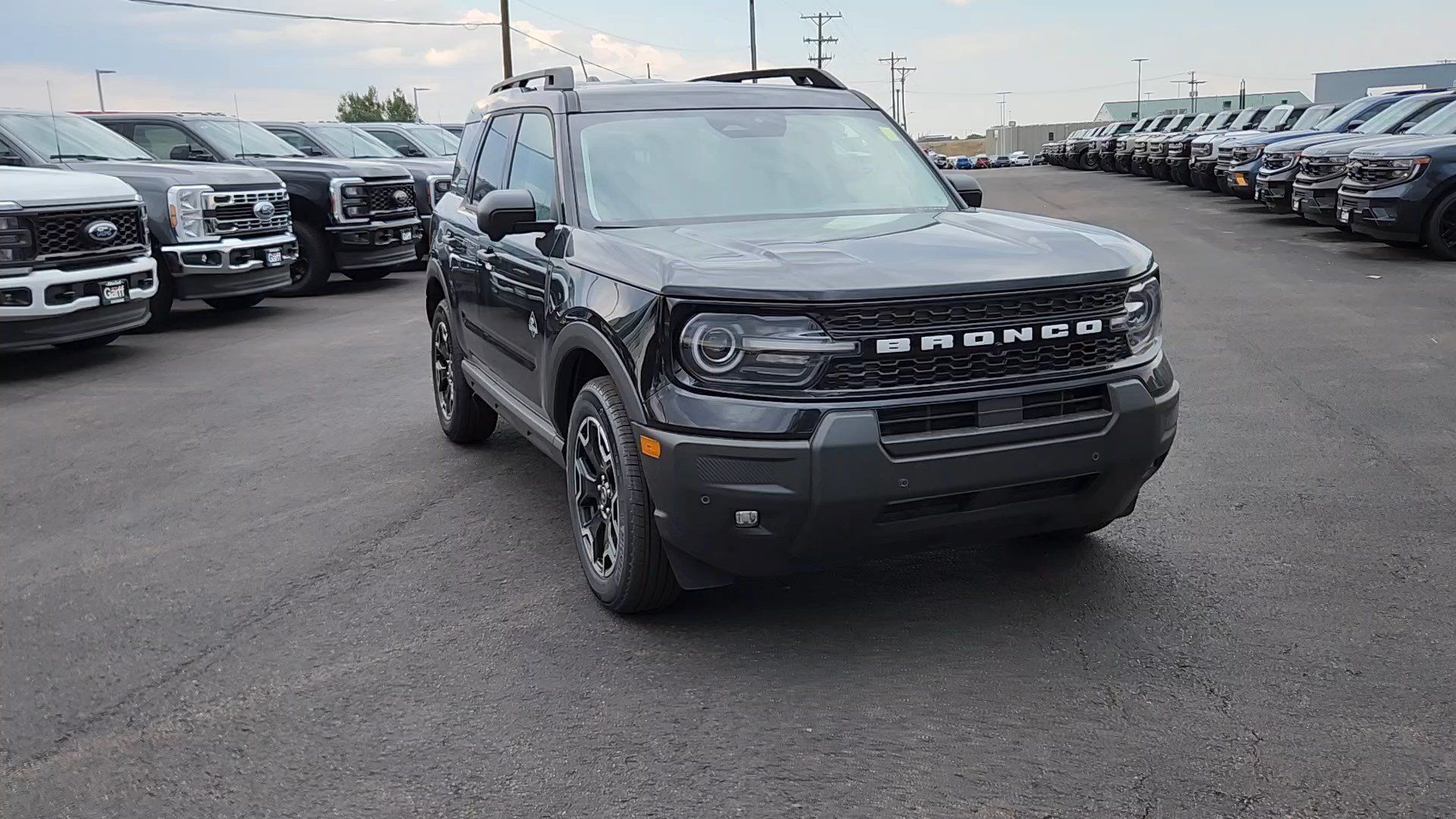 New 2026 Ford Bronco Sport Outer Banks w/ Outer Banks Tech Package+ AWD/4WD image 4