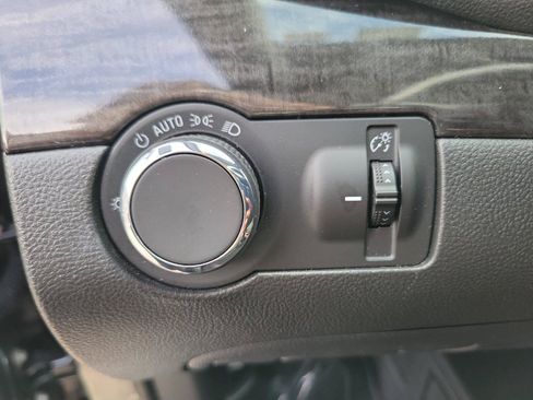 Used 2016 Buick Encore FWD image 23