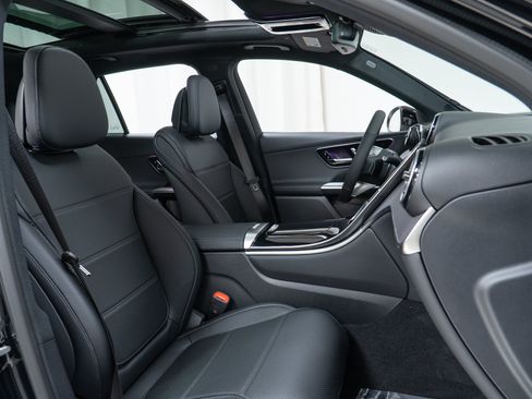New 2026 Mercedes-Benz GLC 300 4MATIC image 22