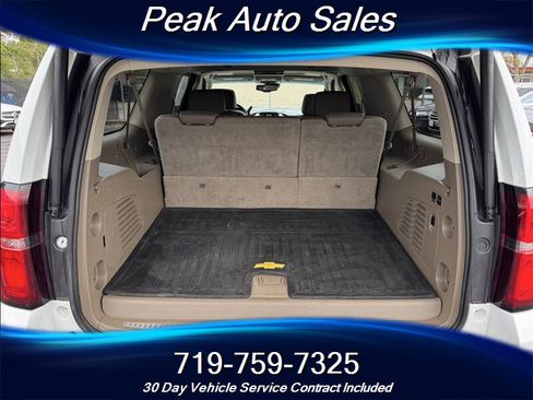 Used 2015 Chevrolet Suburban LT AWD/4WD image 31