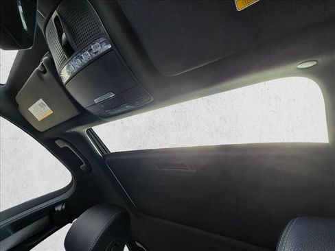Used 2021 Mercedes-Benz E 350 Sedan image 13