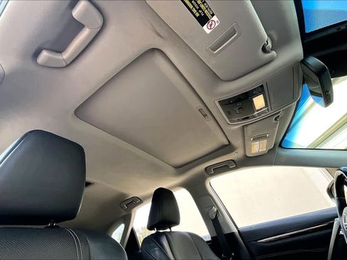 Used 2019 Lexus RX 350 AWD image 12