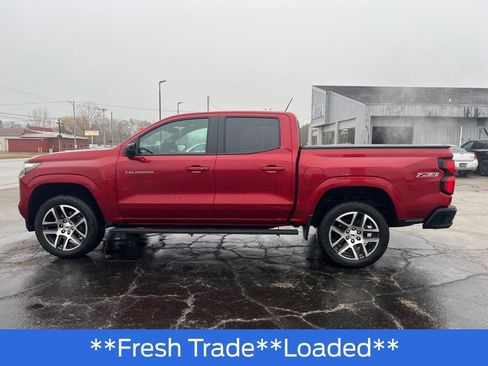 Used 2024 Chevrolet Colorado Z71 w/ Z71 Convenience Package 2 image 9
