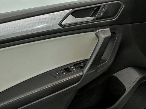 Used 2022 Volkswagen Tiguan S AWD/4WD image 8