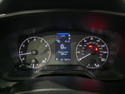 Used 2025 Toyota Corolla LE image 17